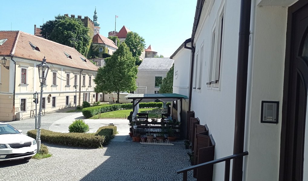 Pronájem bytu 4+kk 150 m², Mikulov – náhled fotky 3