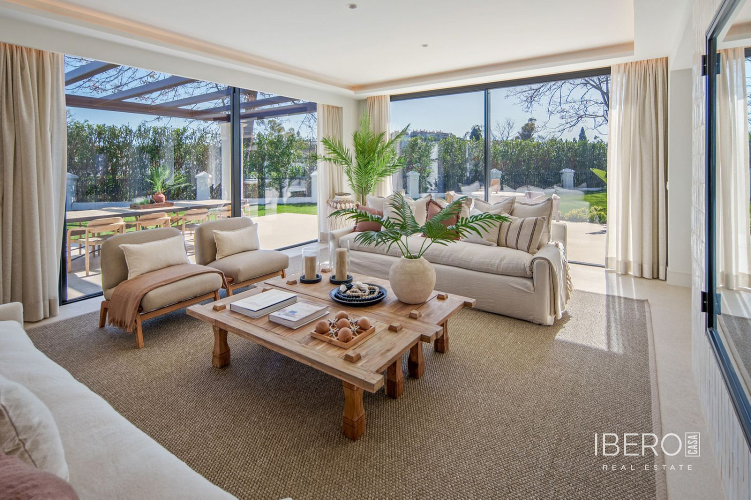 Prodej domu 455 m² s pozemkem 1 125 m² - Vista 4
