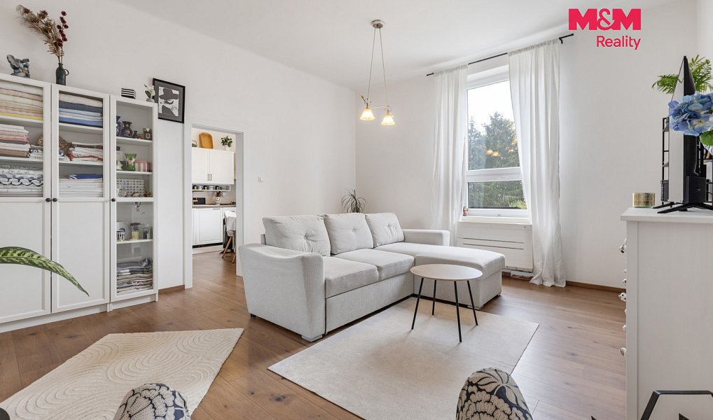 Prodej bytu 2+1 67 m², Králův Dvůr – náhled fotky 3