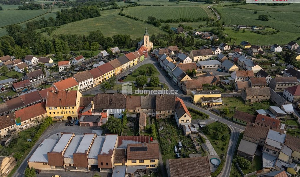Prodej domu 200 m² s pozemkem 321 m², Kravaře – náhled fotky 38