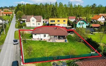 Prodej domu 140 m² s pozemkem 1 068 m², Krásný život, Stará Huť, okres Příbram