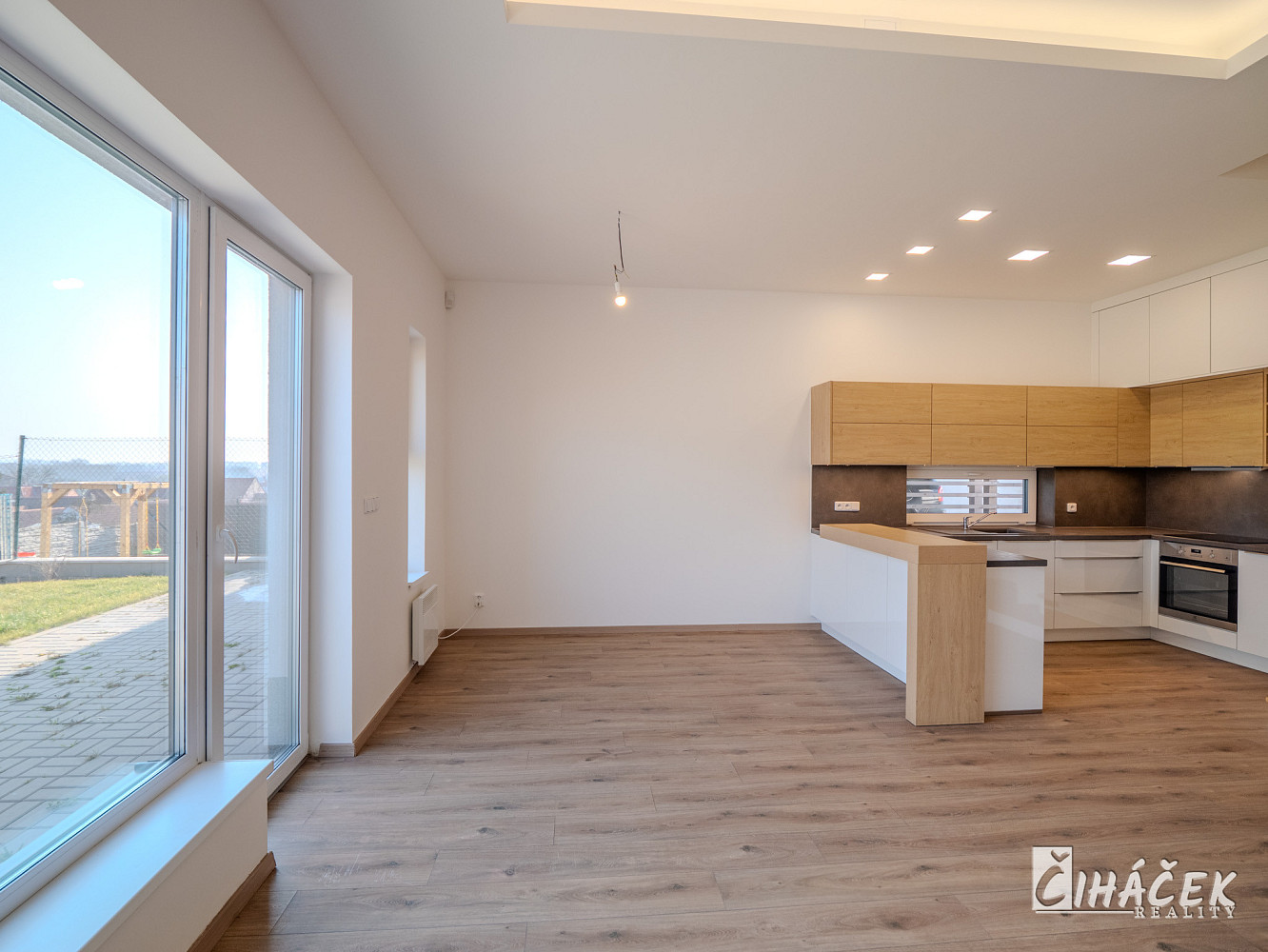 Prodej domu 123 m² s pozemkem 266 m² - View 6