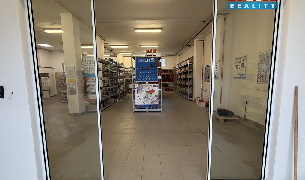 Pronájem obchodních prostor 415 m², Tábor – náhled fotky 12