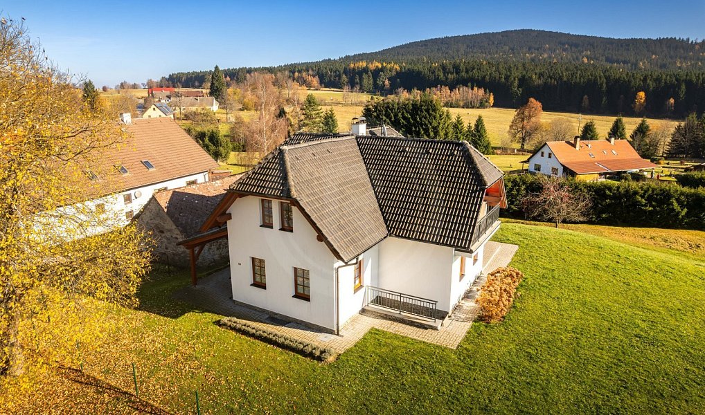 Prodej chaty/chalupy 230 m² s pozemkem 2 845 m², Horní Stropnice – náhled fotky 5