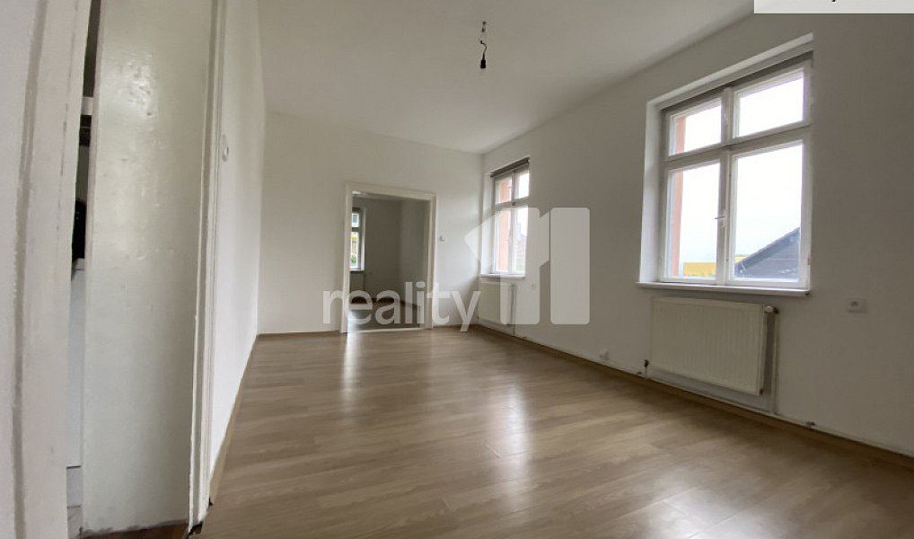 Pronájem bytu 2+1 60 m², Nový Bor – náhled fotky 4