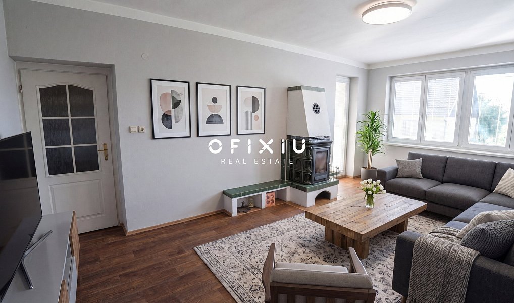 Prodej domu 195 m² s pozemkem 915 m², Slup – náhled fotky 9