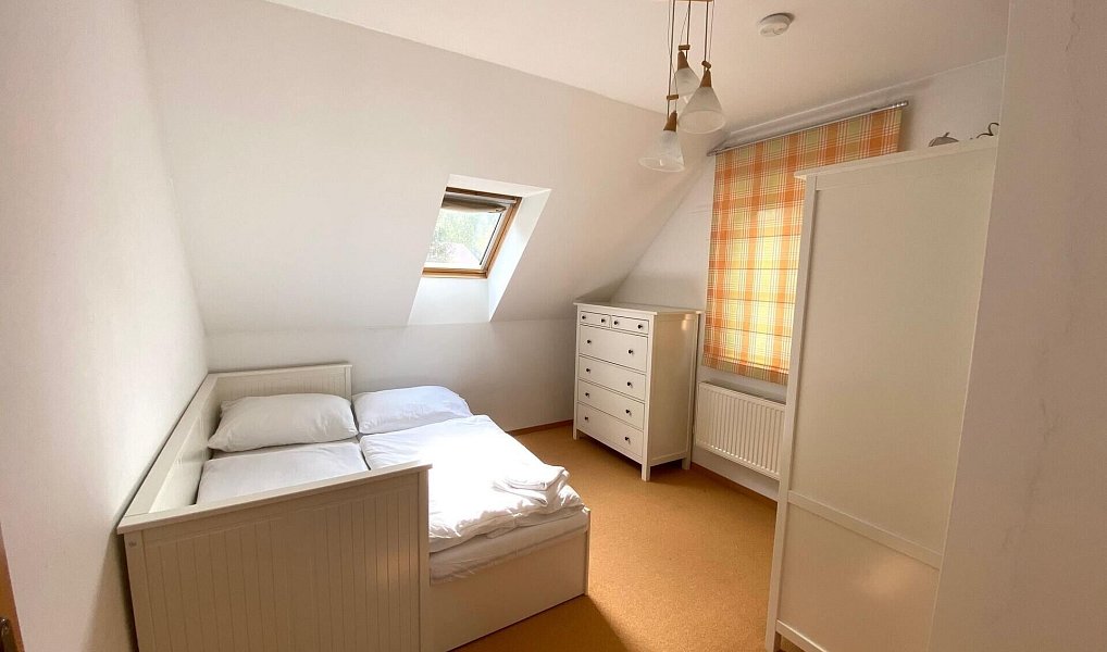 Prodej domu 140 m² s pozemkem 528 m², Karlovy Vary – náhled fotky 13