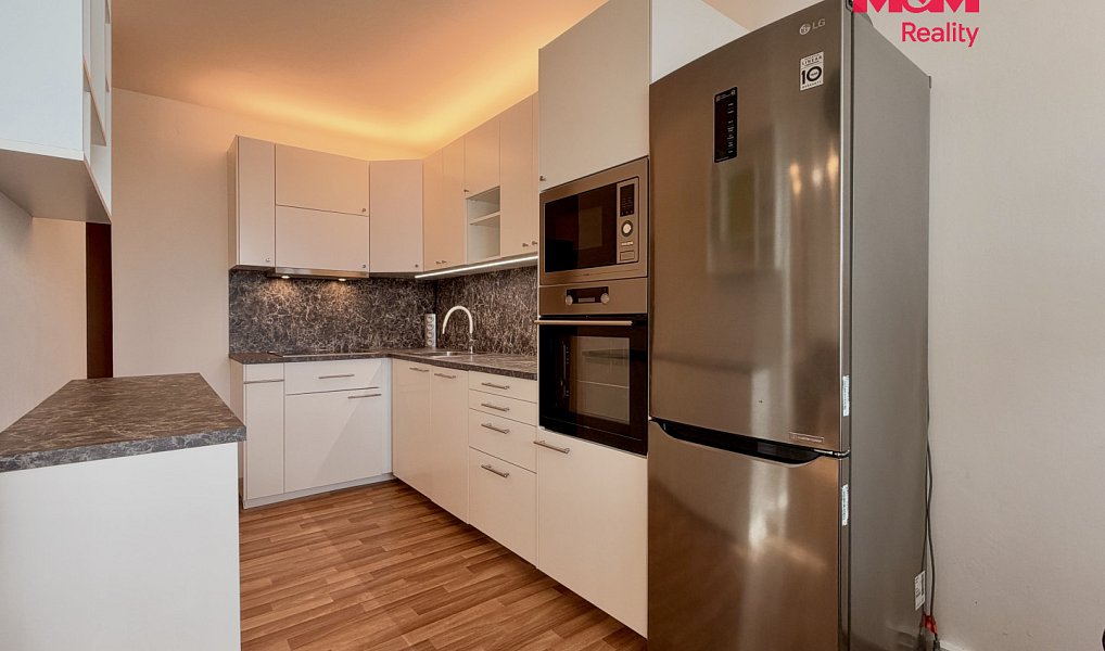 Pronájem bytu 1+1 53 m², Praha – náhled fotky 6
