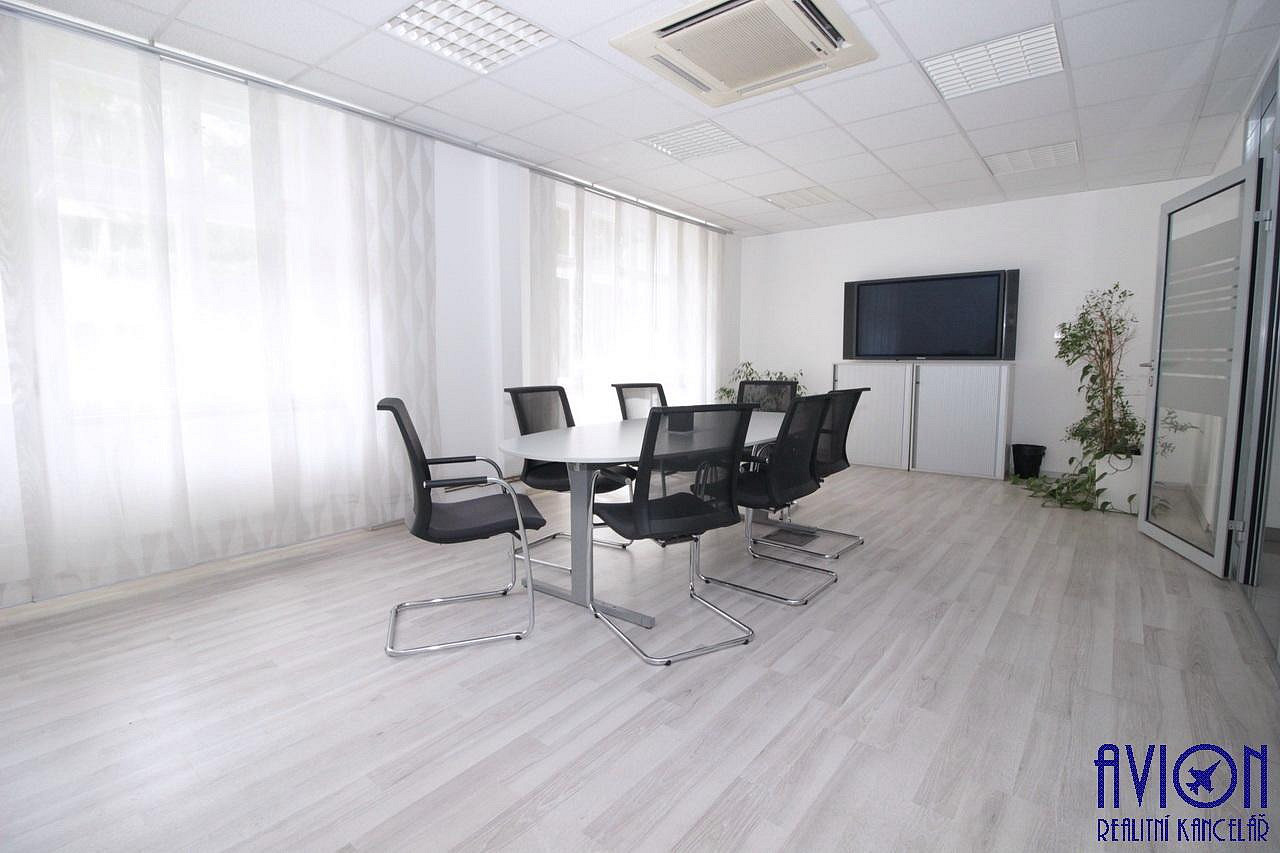 Pronájem kanceláře 31 m² – fotografie 5