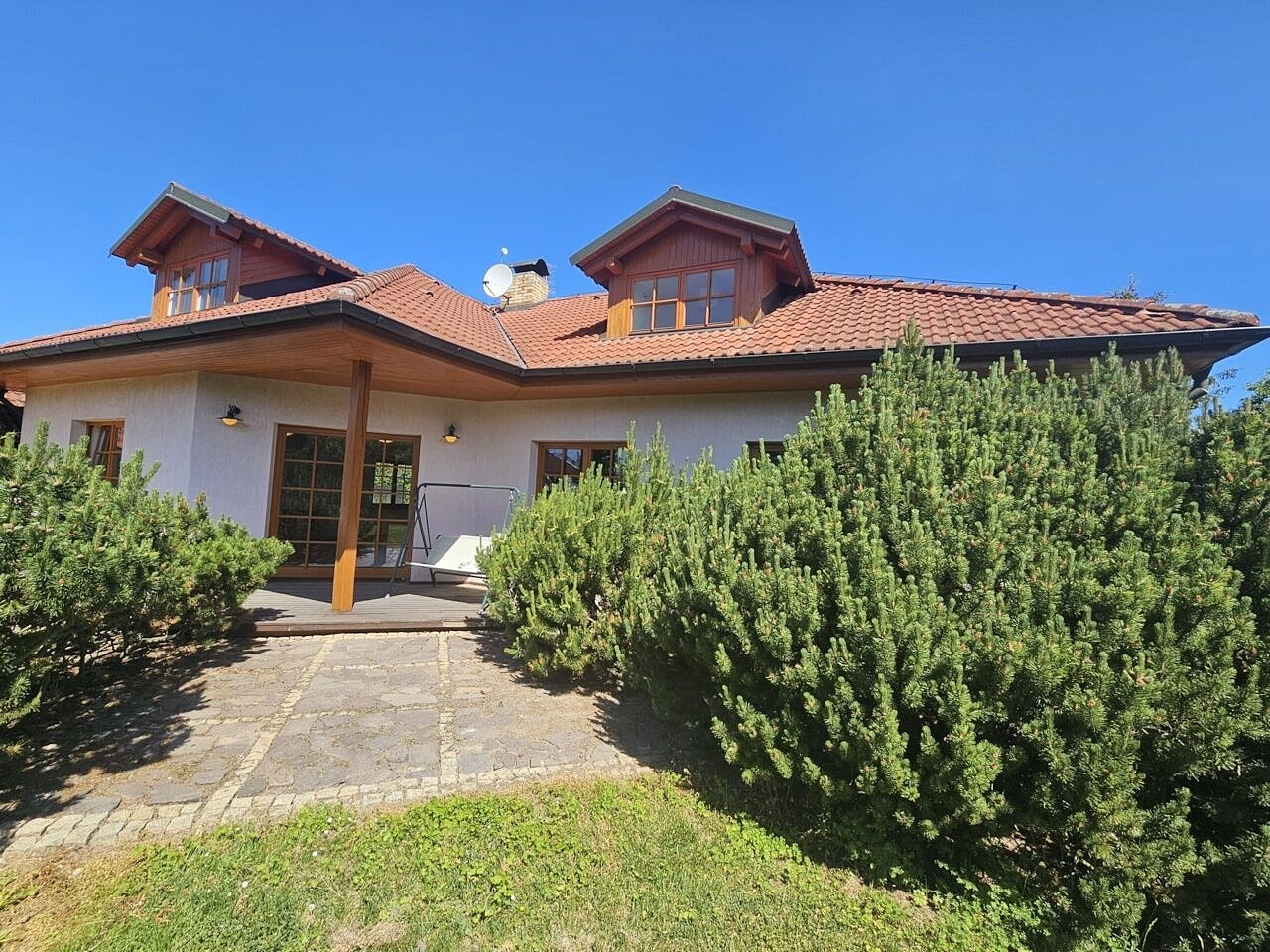 Prodej domu 252 m² s pozemkem 1 150 m²