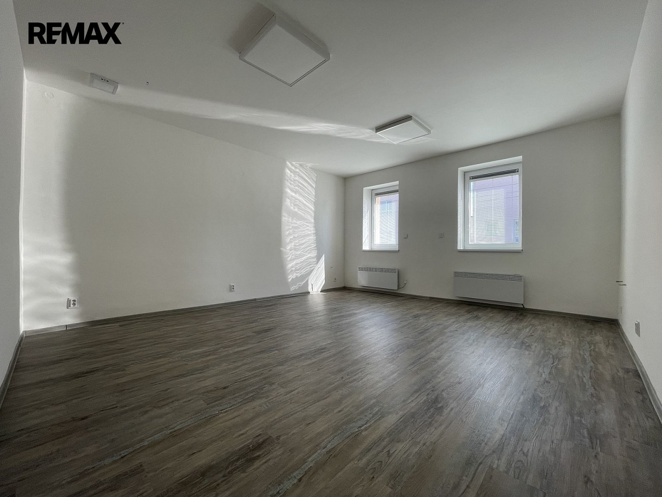 Pronájem bytu 2+kk 57 m² – fotografie 5