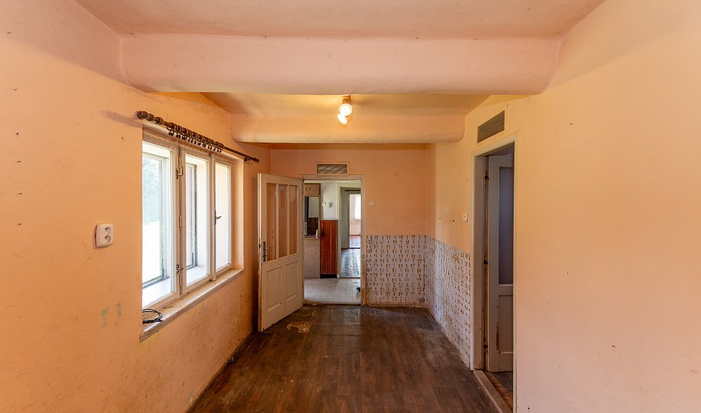 Prodej domu 131 m² s pozemkem 699 m², Sloveč – náhled fotky 15