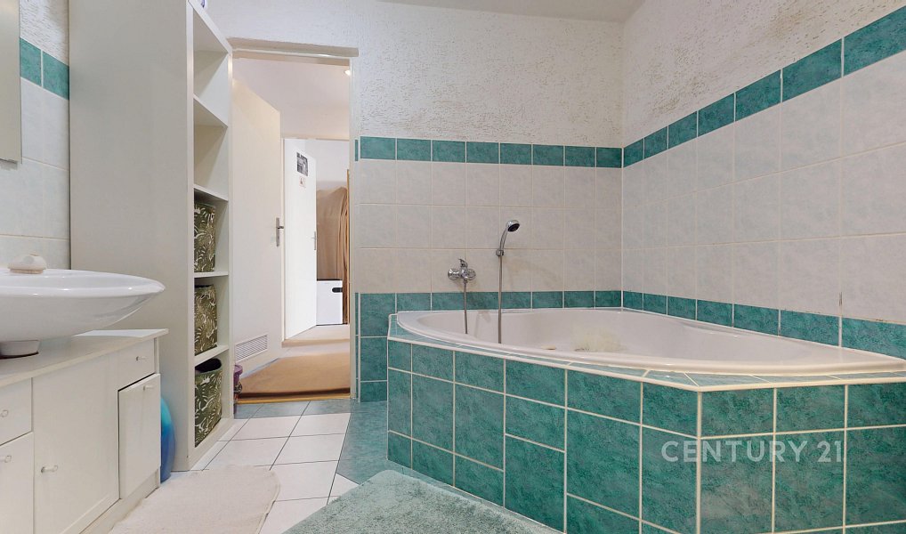 Prodej bytu 3+1 63 m², Opava – náhled fotky 24