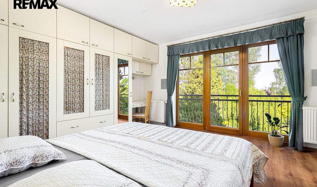 Prodej domu 277 m² s pozemkem 3 435 m², Sulice – náhled fotky 21