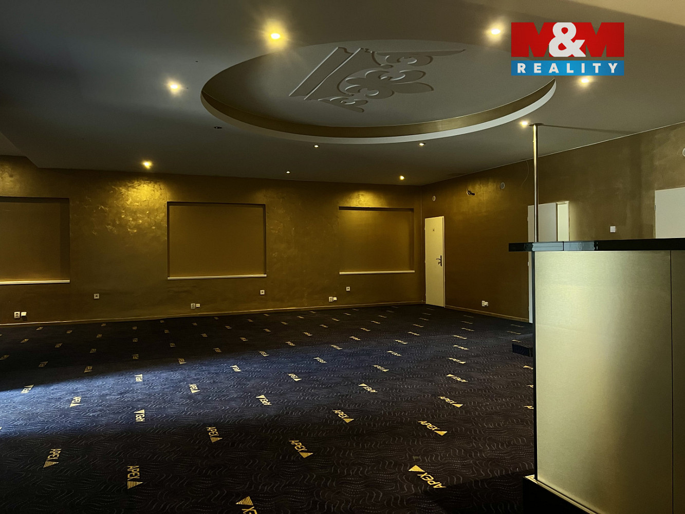 Pronájem obchodních prostor 160 m² – fotografie 3