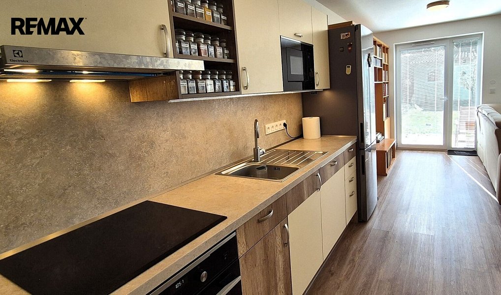 Prodej domu 110 m² s pozemkem 225 m², Svojetice – náhled fotky 9