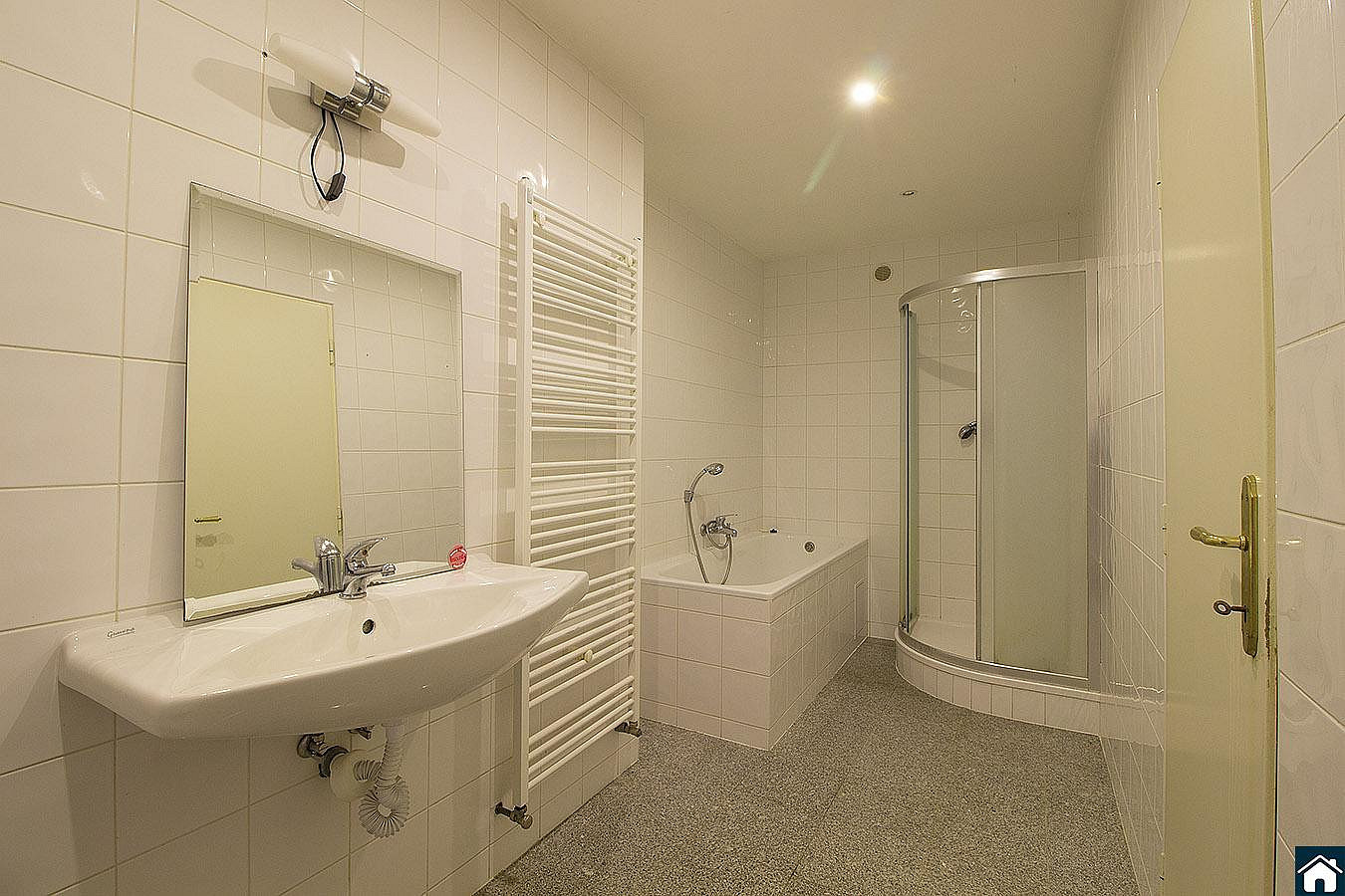 Prodej bytu 3+kk 69 m² — photo 2