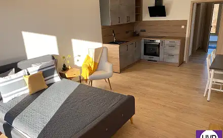 Prodej bytu 1+kk 37 m², Lázeňská, Slaný, okres Kladno