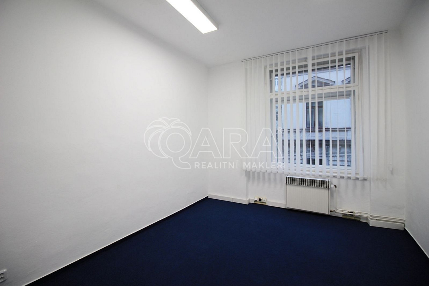 Pronájem kanceláře 143 m² — photo 5