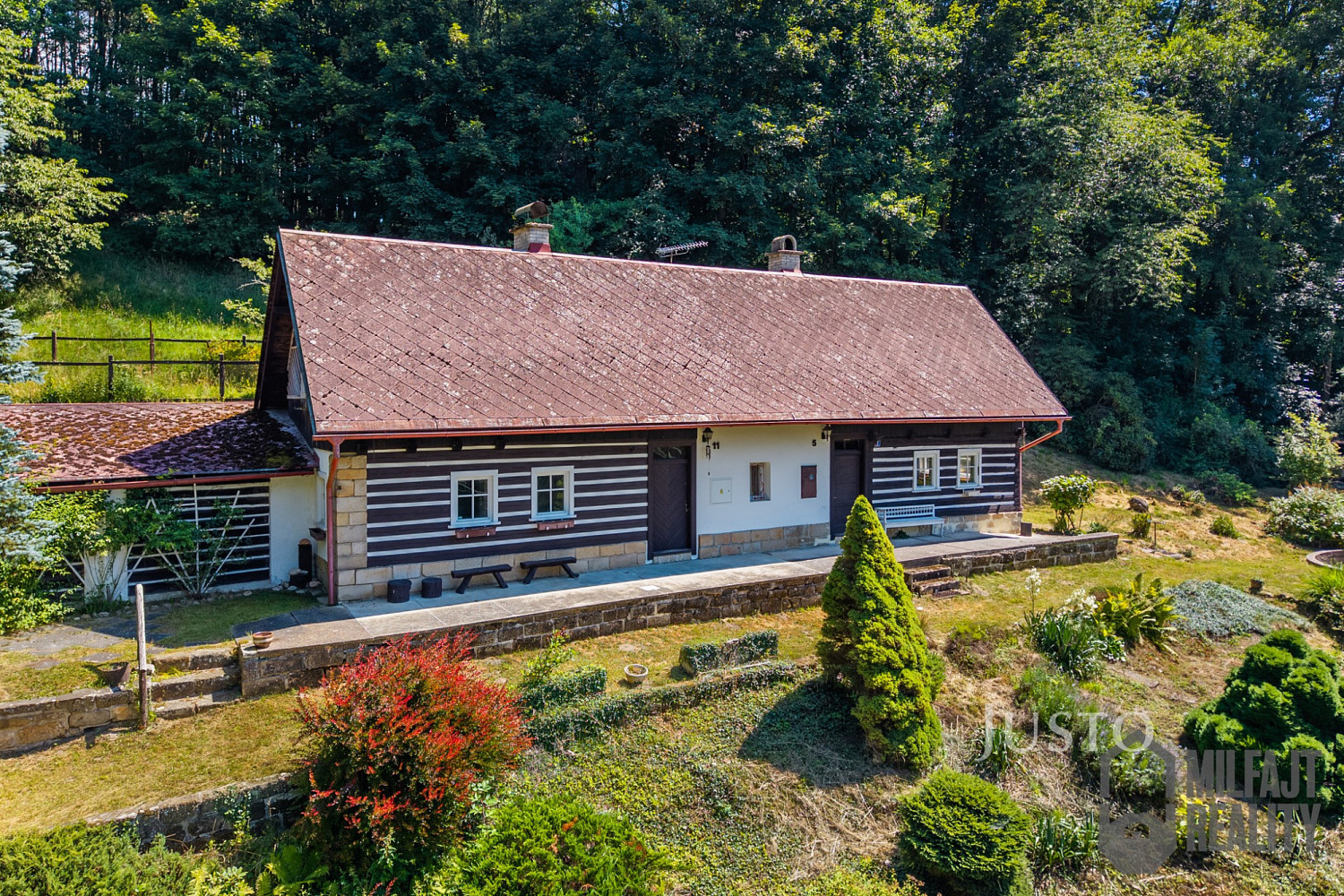 Prodej domu 140 m² s pozemkem 6 835 m² – fotografie 3