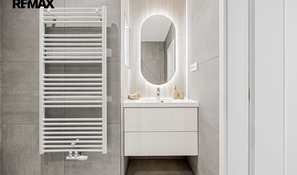 Prodej bytu 2+kk 48 m², Praha – náhled fotky 2