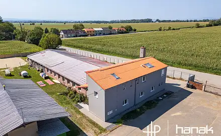 Prodej výrobních prostor 900 m², Dolany, okres Olomouc