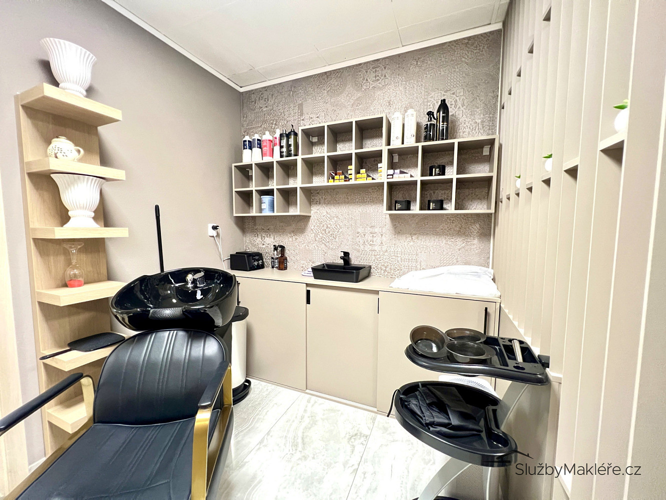 Pronájem komerčního objektu (jiného typu) 68 m² – fotografie 5