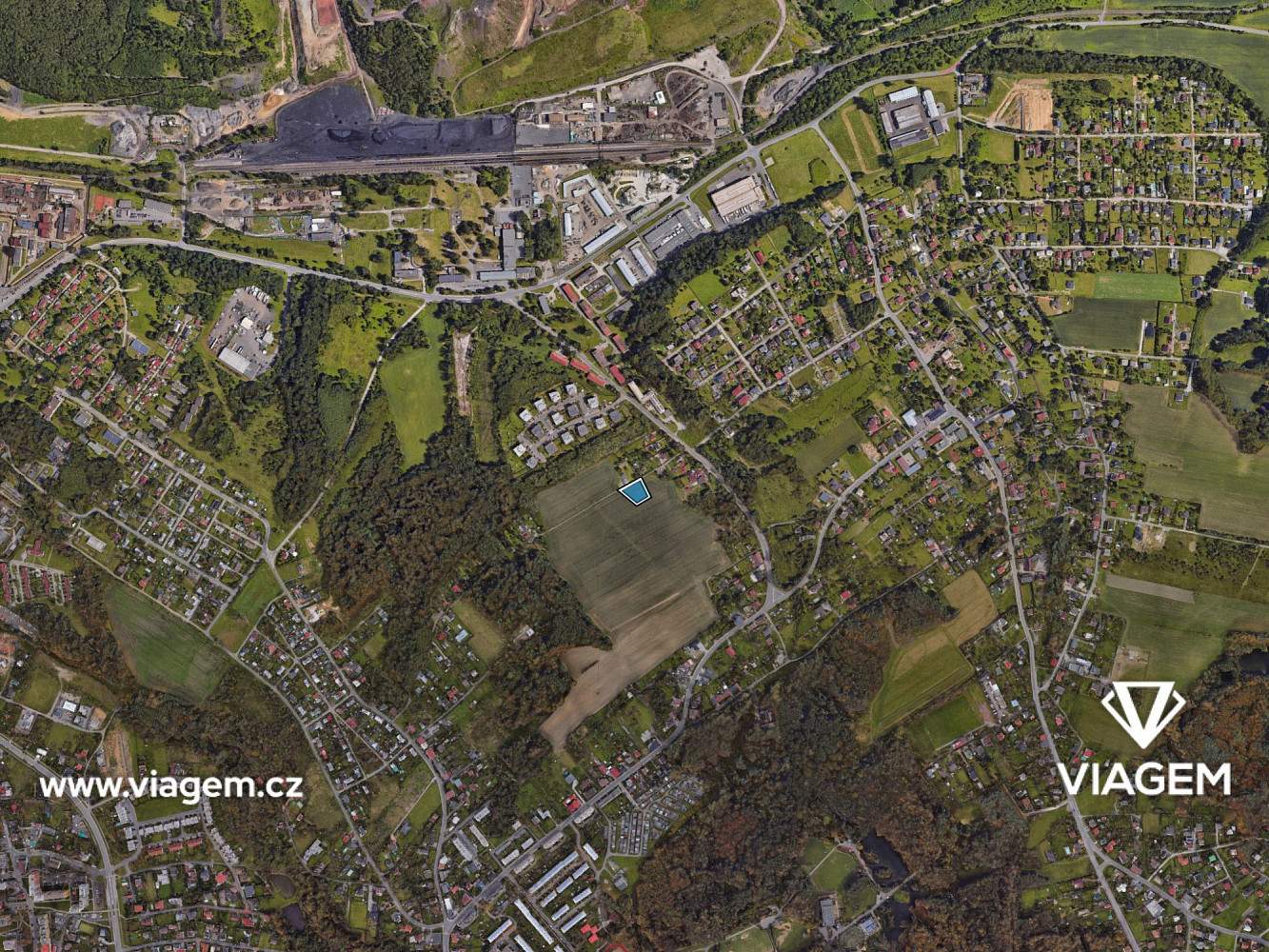 Prodej stavebního pozemku 1 712 m² – fotografie 4