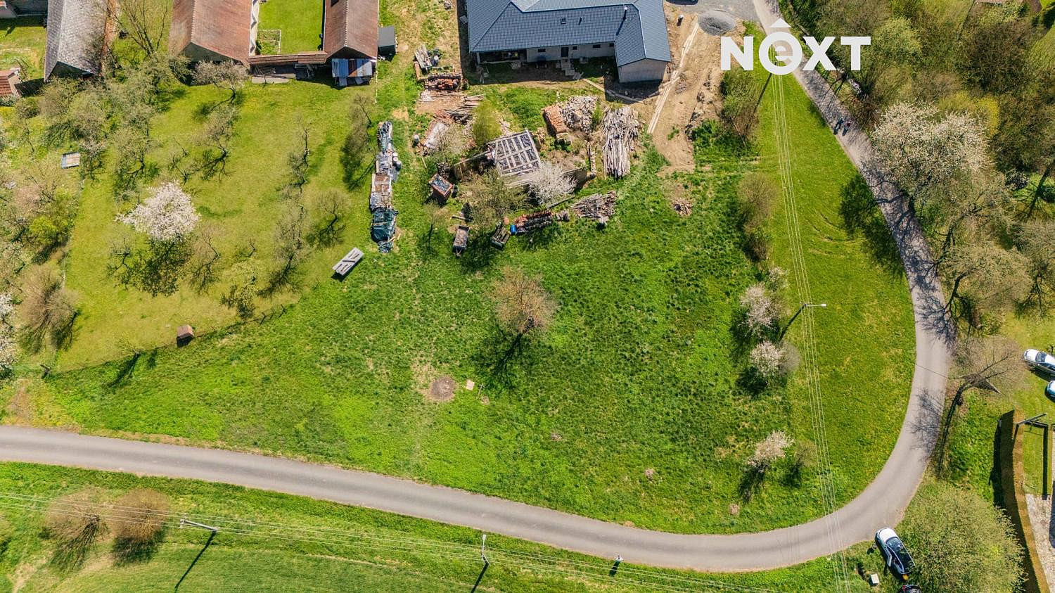 Prodej stavebního pozemku 814 m² – fotografie 3