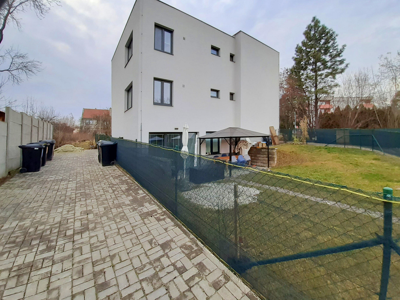 Prodej nájemního domu, činžáku 303 m² – fotografie 4