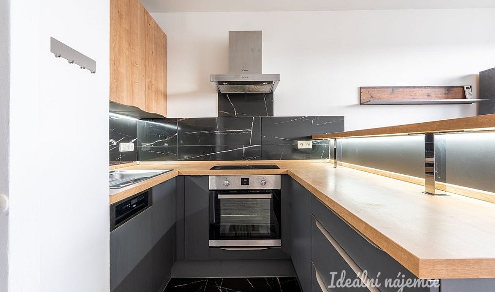 Pronájem bytu 2+kk 44 m², Praha – náhled fotky 5