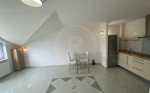 Pronájem bytu 2+kk 49 m², Lipová, České Budějovice - České Budějovice 2