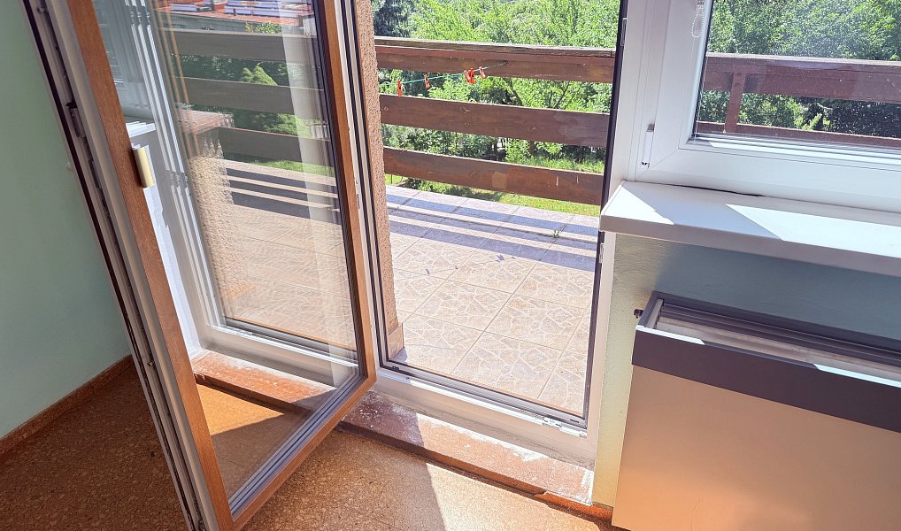 Prodej domu 220 m² s pozemkem 1 105 m², Sázava – náhled fotky 12