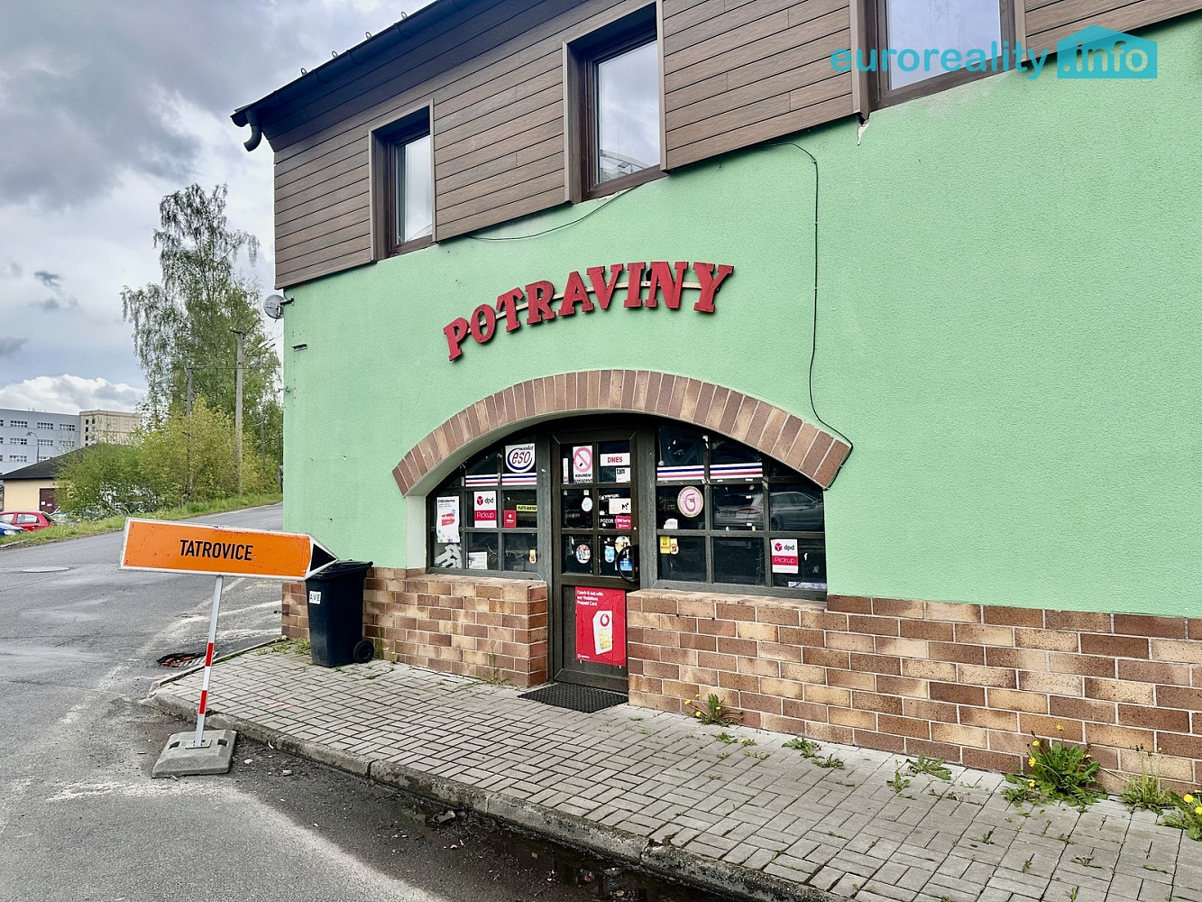 Pronájem obchodních prostor 85 m² – fotografie 3