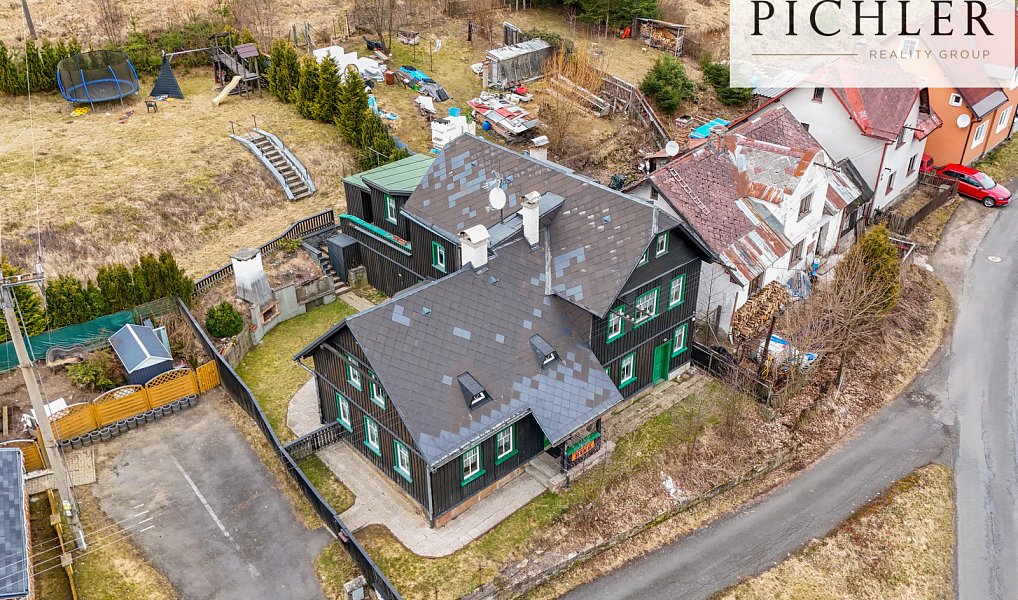 Prodej domu 341 m² s pozemkem 424 m², Stříbrná – náhled fotky 9