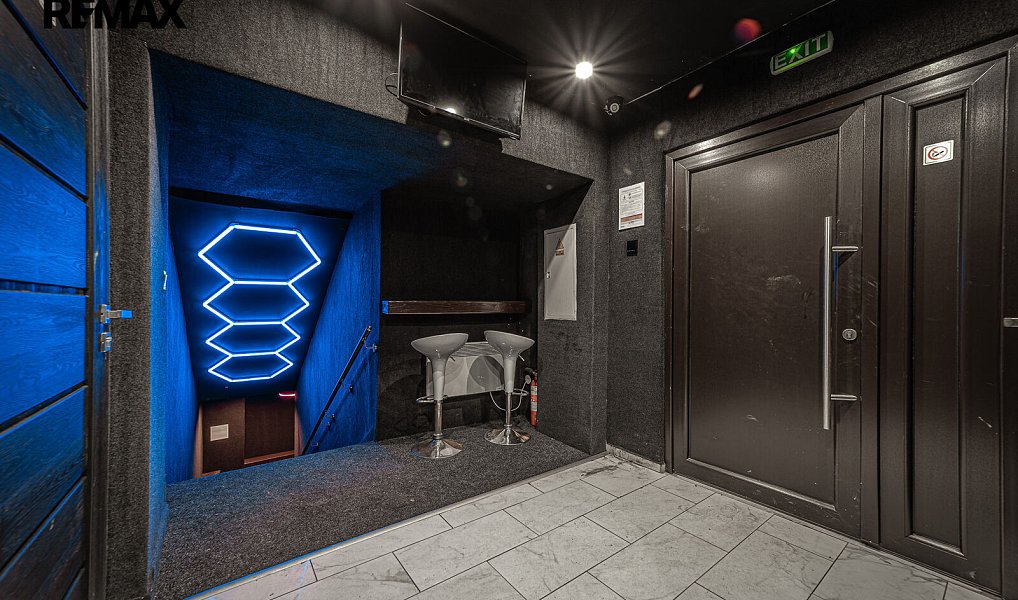 Prodej obchodních prostor 140 m², Břidličná – náhled fotky 2