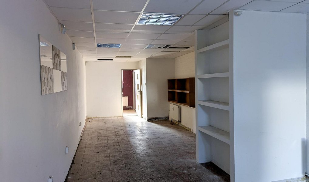 Prodej obchodních prostor 39 m², Most – náhled fotky 11