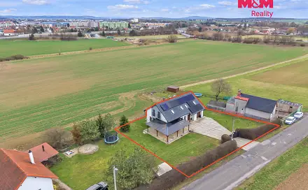 Prodej domu 225 m² s pozemkem 1 194 m², Podhradí - Čejkovice, okres Jičín