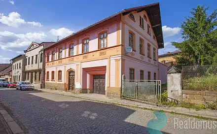 Prodej domu 230 m² s pozemkem 1 005 m², Tomkova, Police nad Metují, okres Náchod