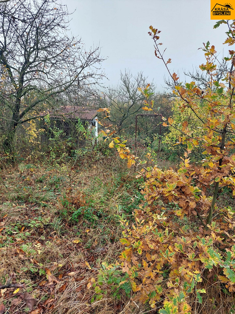Prodej stavebního pozemku 370 m² — photo 2