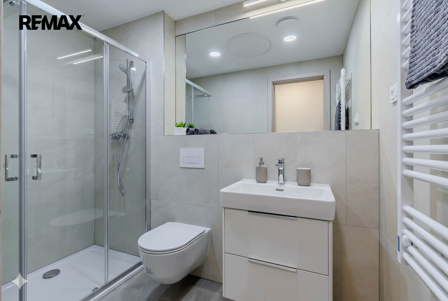 Pronájem bytu 1+kk 32 m² – fotografie 5