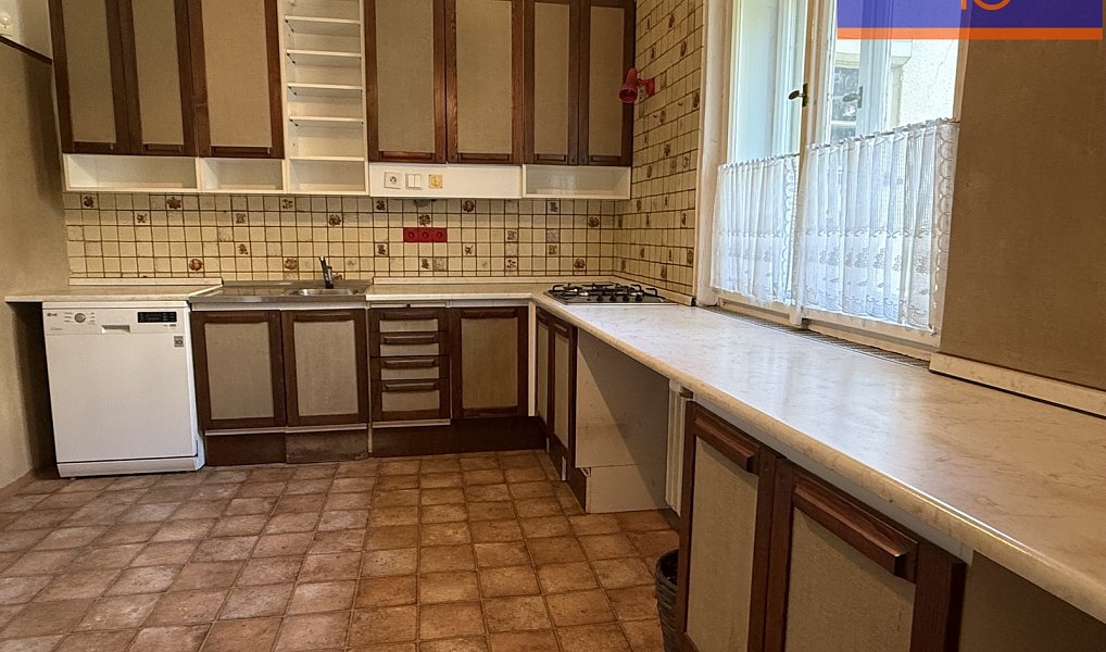 Prodej domu 528 m² s pozemkem 985 m², Praha – náhled fotky 13
