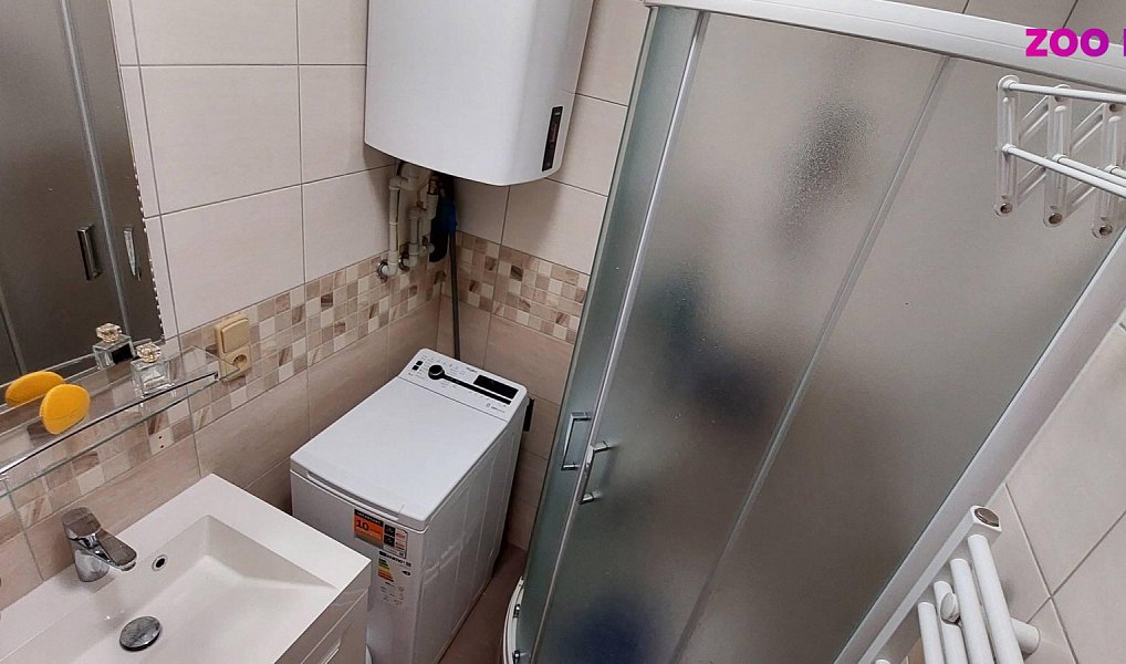 Prodej bytu 1+kk 32 m², Benešov nad Černou – náhled fotky 6