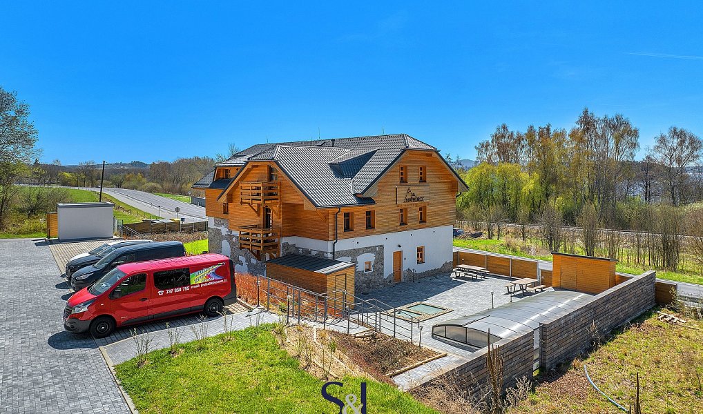 Prodej bytu 2+kk 62 m², Horní Planá – náhled fotky 2
