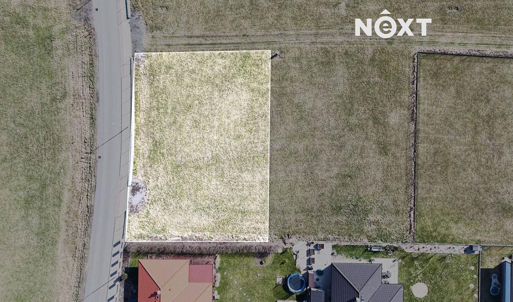 Prodej stavebního pozemku 1 053 m², Poběžovice u Holic – náhled fotky 2