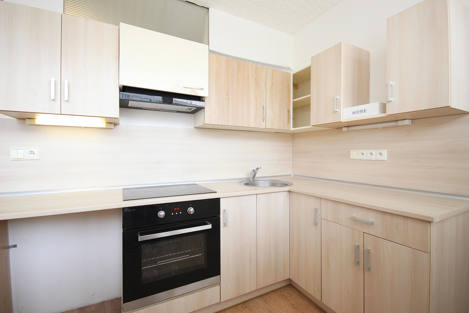 Pronájem bytu 2+kk 53 m² — photo 3