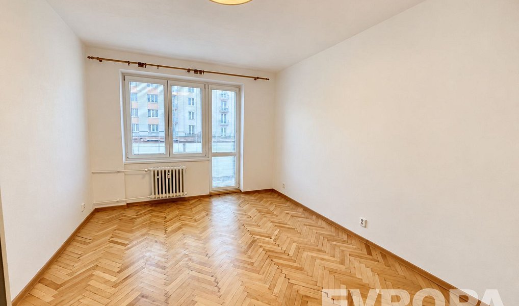 Pronájem bytu 2+1 56 m², Plzeň – náhled fotky 4