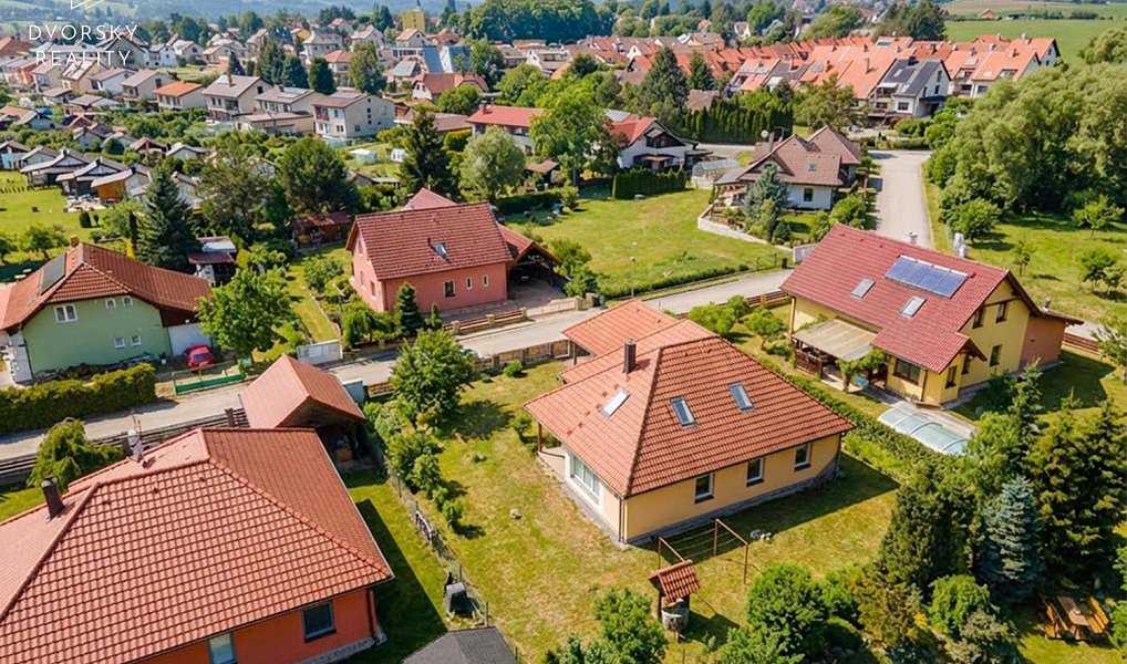 Prodej domu 197 m² s pozemkem 704 m², Křemže – náhled fotky 2