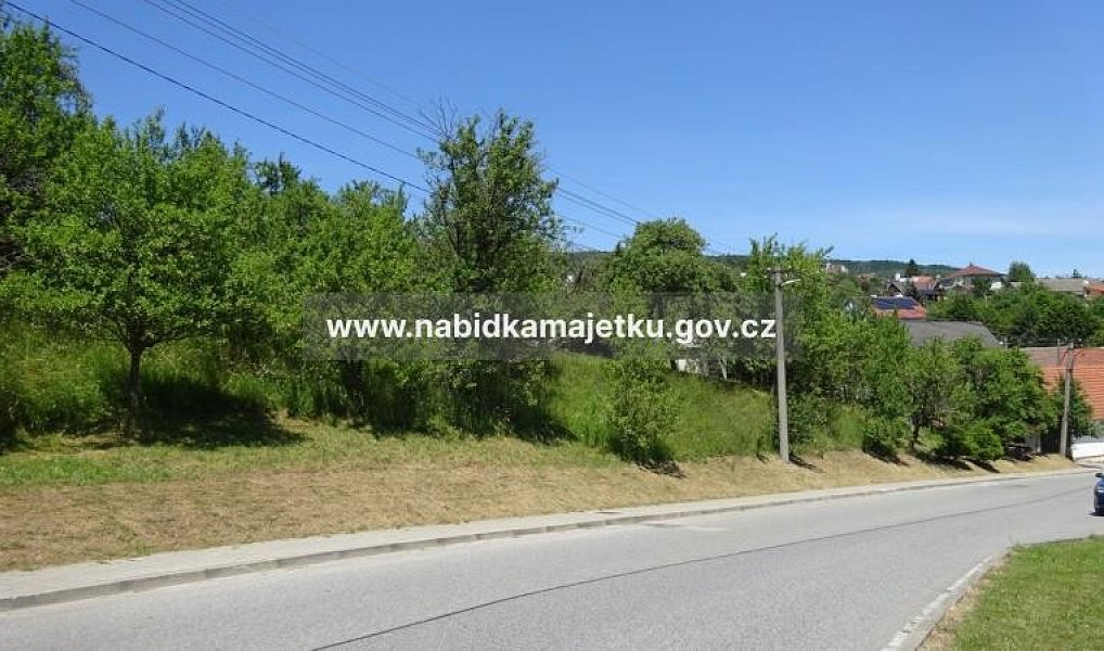 Prodej pozemku 931 m², Březová – náhled fotky 3