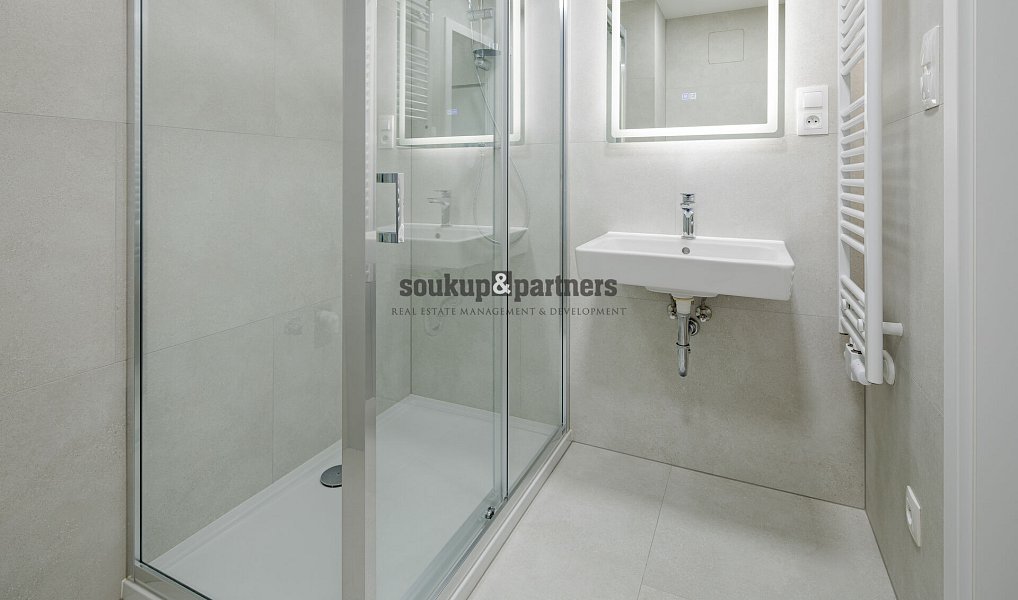 Prodej bytu 1+kk 37 m², Kladno – náhled fotky 11